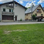 68 Nyaraló Terhely